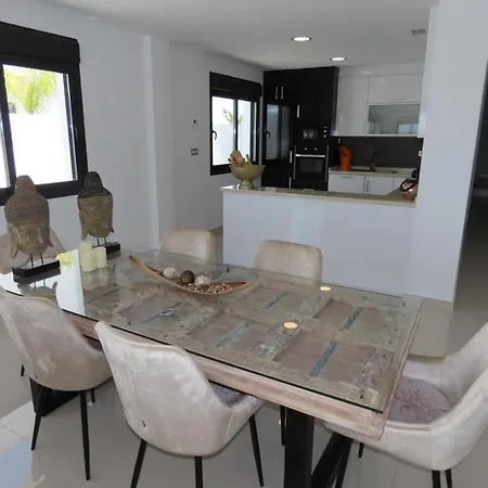 Holiday home Beau Luxe Met Prive Zwembad 6 Pers La Marina