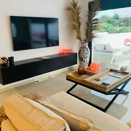 Beau Luxe Met Prive Zwembad 6 Pers Holiday home La Marina
