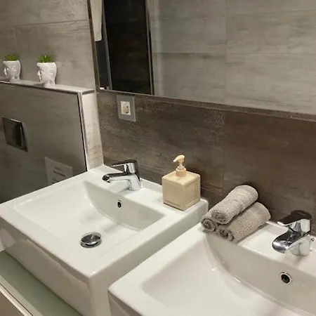 Beau Luxe Met Prive Zwembad 6 Pers La Marina