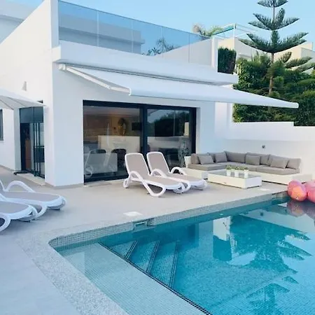 Beau Luxe Met Prive Zwembad 6 Pers Holiday home La Marina